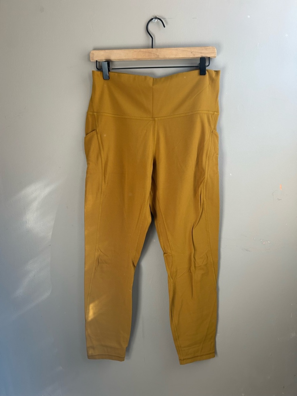 lululemon athletica align high rise tight leggings with side pockets - size 12